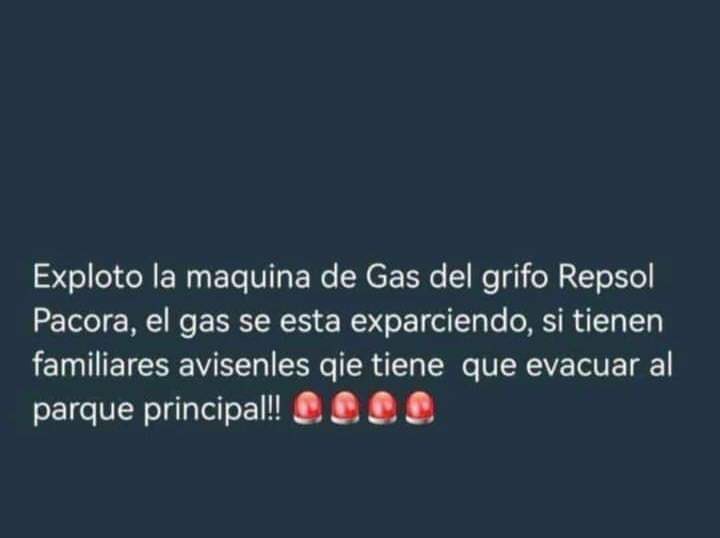 clacu16's tweet photo. Si esto es verdad , difundir porfavor
#chiclayo #lluvia #CiclonYacu #sos https://t.co/5fjn4riAWa