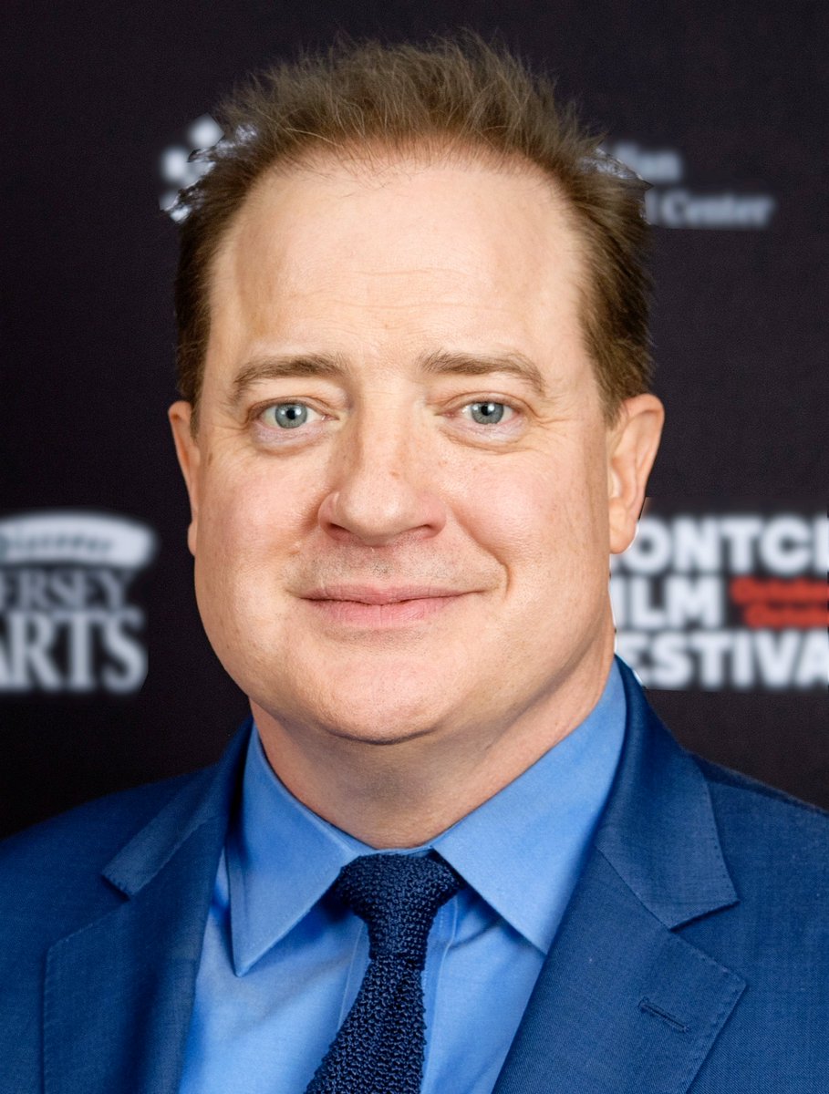 toughcutpod's tweet photo. #Oscars This is now officially a Brendan Fraser fan account https://t.co/hqBpALVC8I