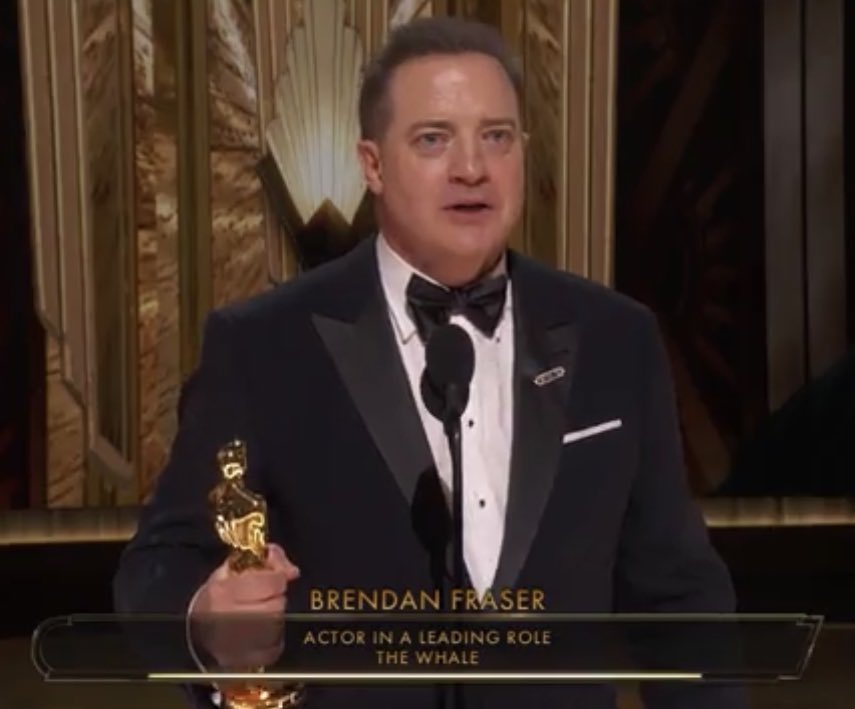 VivalaZito's tweet photo. 🗣️BRENDAN FRASER!!
#Oscar https://t.co/iXKqOeHfXL