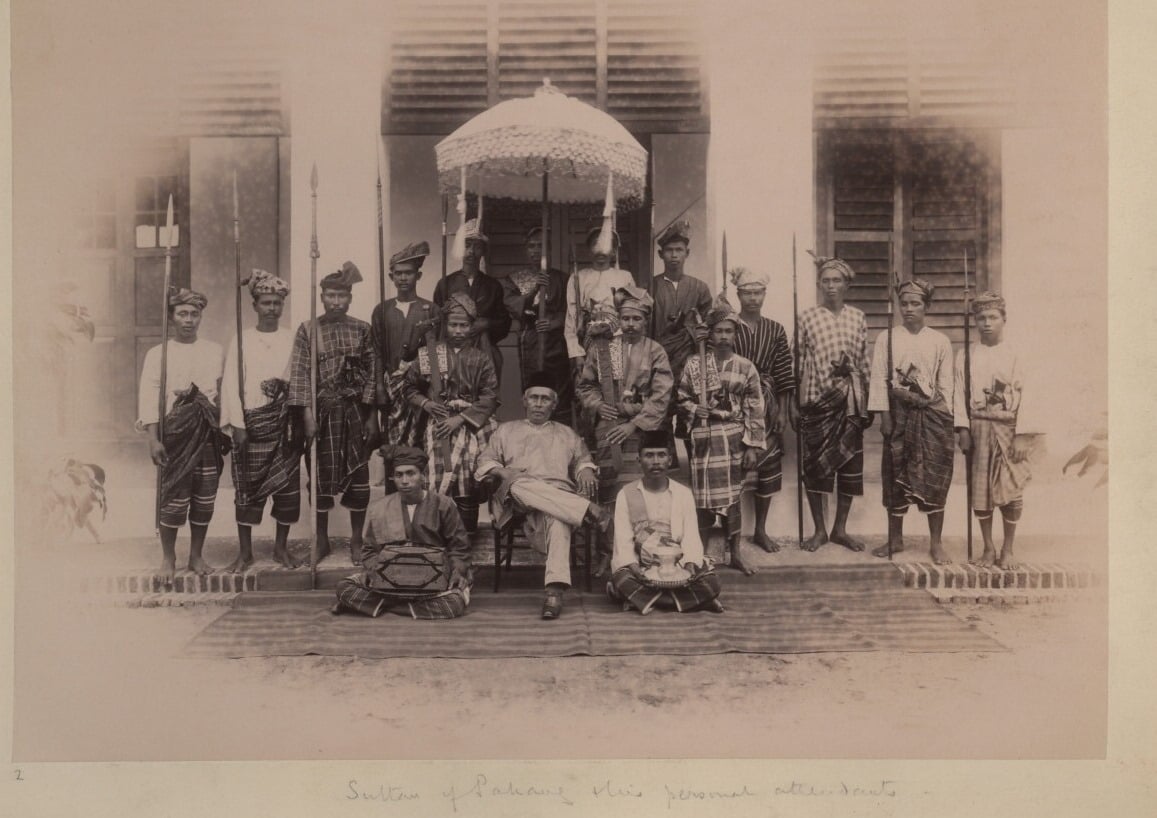 nmraziz's tweet photo. Gambar gambar di 
Sidang Raja-Raja Melayu (DURBAR) Yang Pertama di Kuala Kangsar pada 13 Julai 1897
ada 11 gambar semuanya https://t.co/t8Z5GnFFIK