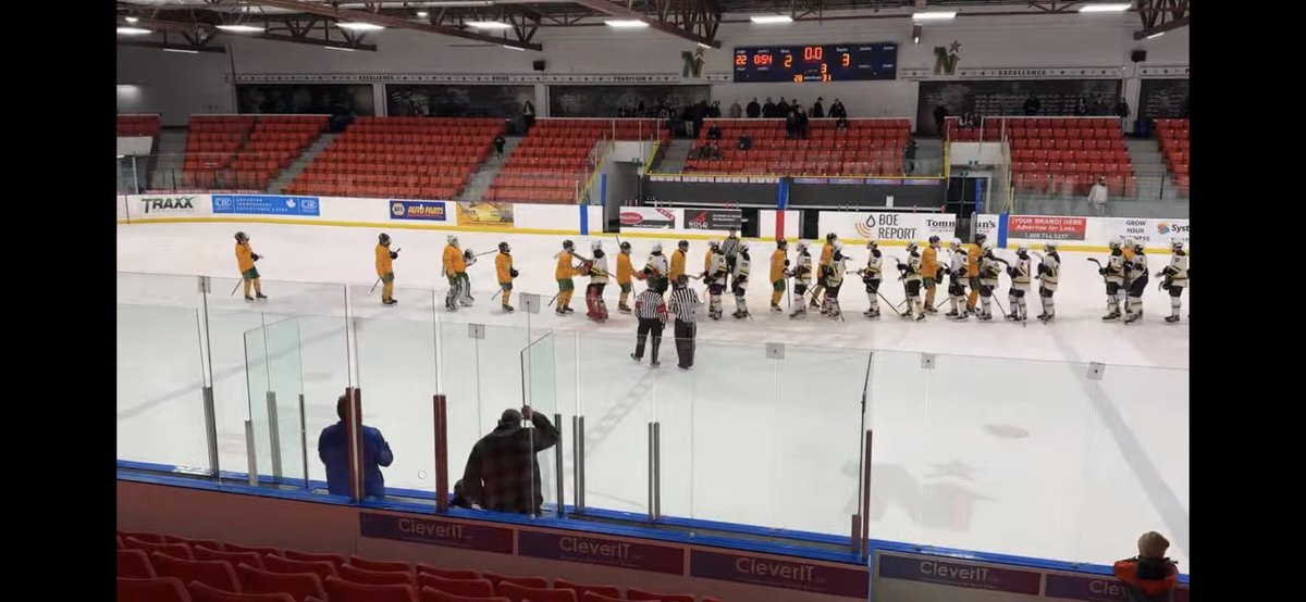 Thank you U18AAGold for an exciting end of season. Congratulations to NW Bruins , good luck in the Finals. #northstarspride #northstarsfamily #u18aagold