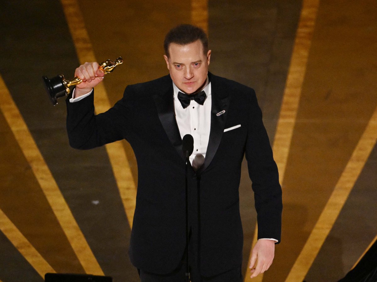 ProjBigScreen's tweet photo. ACADEMY AWARD WINNER BRENDAN FRASER https://t.co/WzOnuhFCKJ