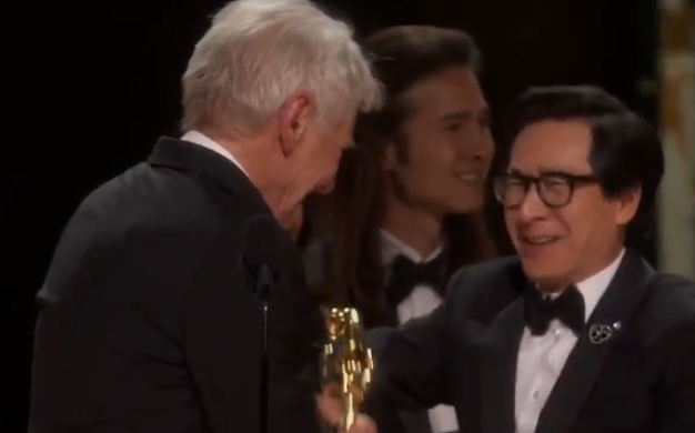 comingsoonnet's tweet photo. This moment 🥺 #AcademyAwards

Full results: 
https://t.co/9o7xn1qi4B https://t.co/mr54dY7JNq