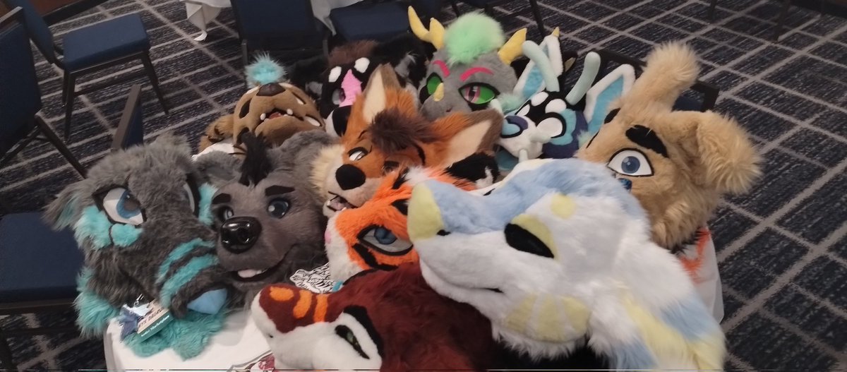 NekoRaveWolf's tweet photo. Dead dog #Furthemore2023 #FM23 #FTM23 @FurtheMore @tokes_two https://t.co/P0dy3QaGBg