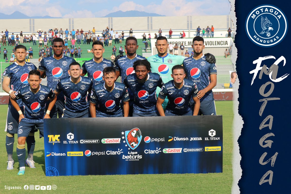 MOTAGUAcom's tweet photo. 🙌🦅Ⓜ️ Jugamos en equipo dando siempre lo mejor 🙌🦅Ⓜ️
📸| Las mejores #PostalesAzules que nos dejó nuestro partido por la Jornada #12 #MotaguaVsVictoria https://t.co/uPXoDijRoW