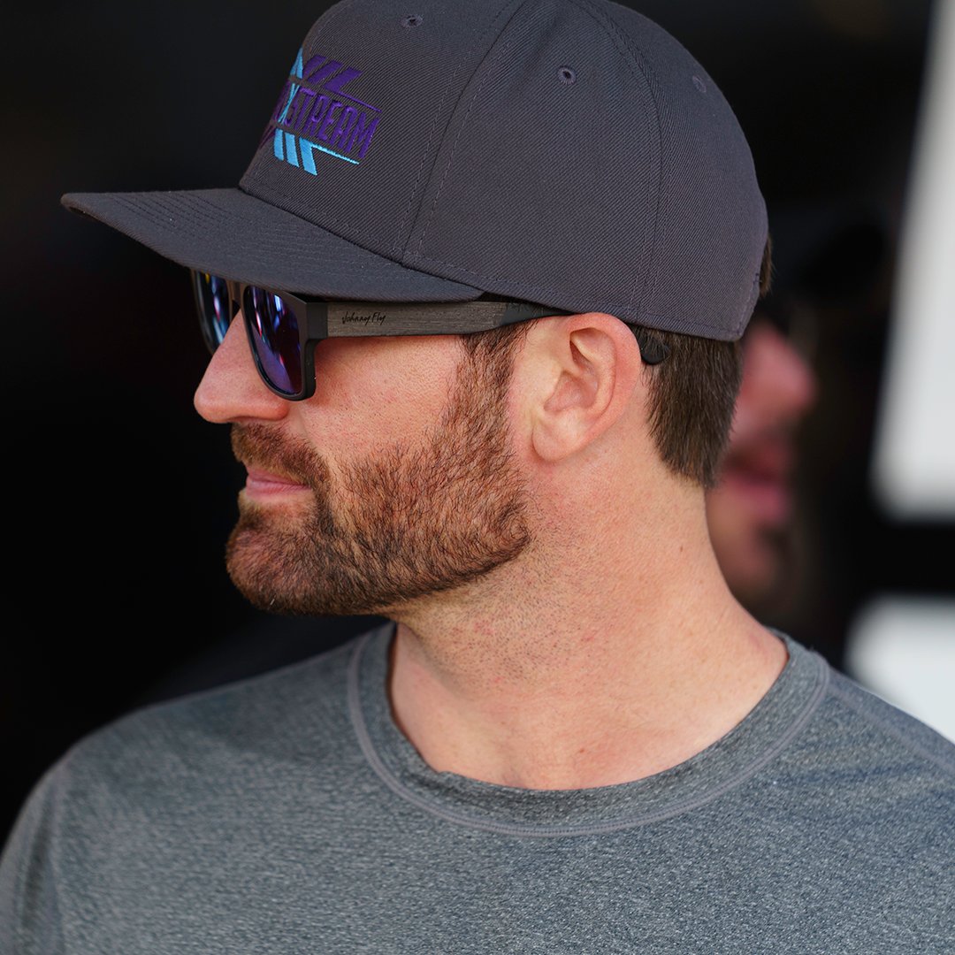 SpireMotorsport's tweet photo. Not a bad weekend in Phoenix, AZ. 🌵  @CoreyLaJoie @tydillon @EnviroXStream1 #generalformulations #graphicfinishingpartners @MutohAmerica #spiremotorsports #NASCAR #cupseries #unitedrentals500 #phoenixraceway https://t.co/QWGnat7rlv
