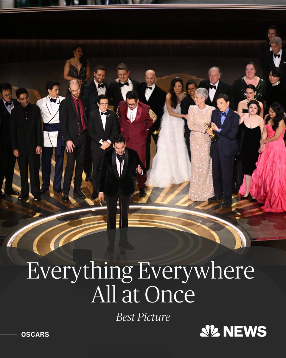 BREAKING: 'Everything Everywhere All at Once' wins the Academy Award for best picture. trib.al/vvzZYjn