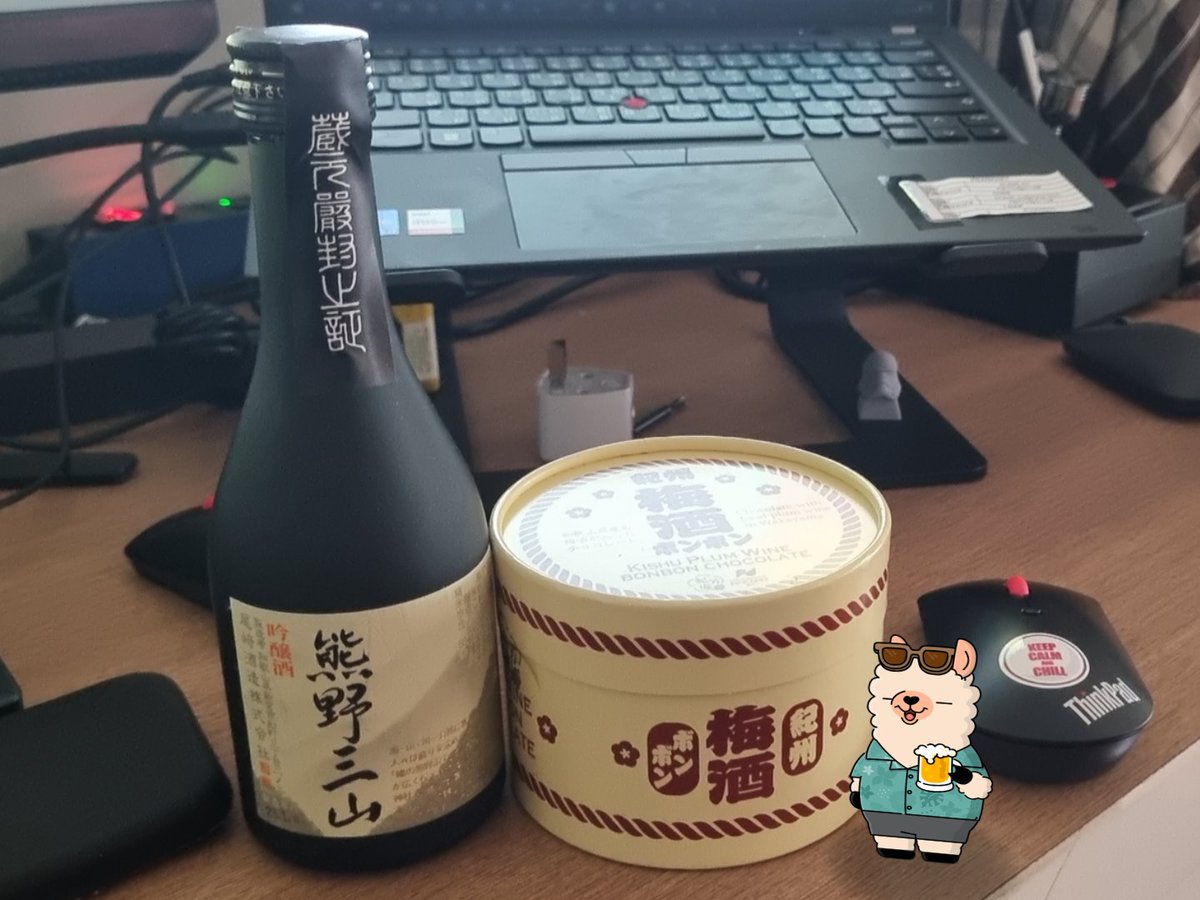 paper569's tweet photo. Rewards from the last game night!!! Thanks to @AtevadaOfficial @kimgoodburn . ~Chills
#AtevadaNFT #Armity #AlpacaChills https://t.co/MZvTnPwNn0
