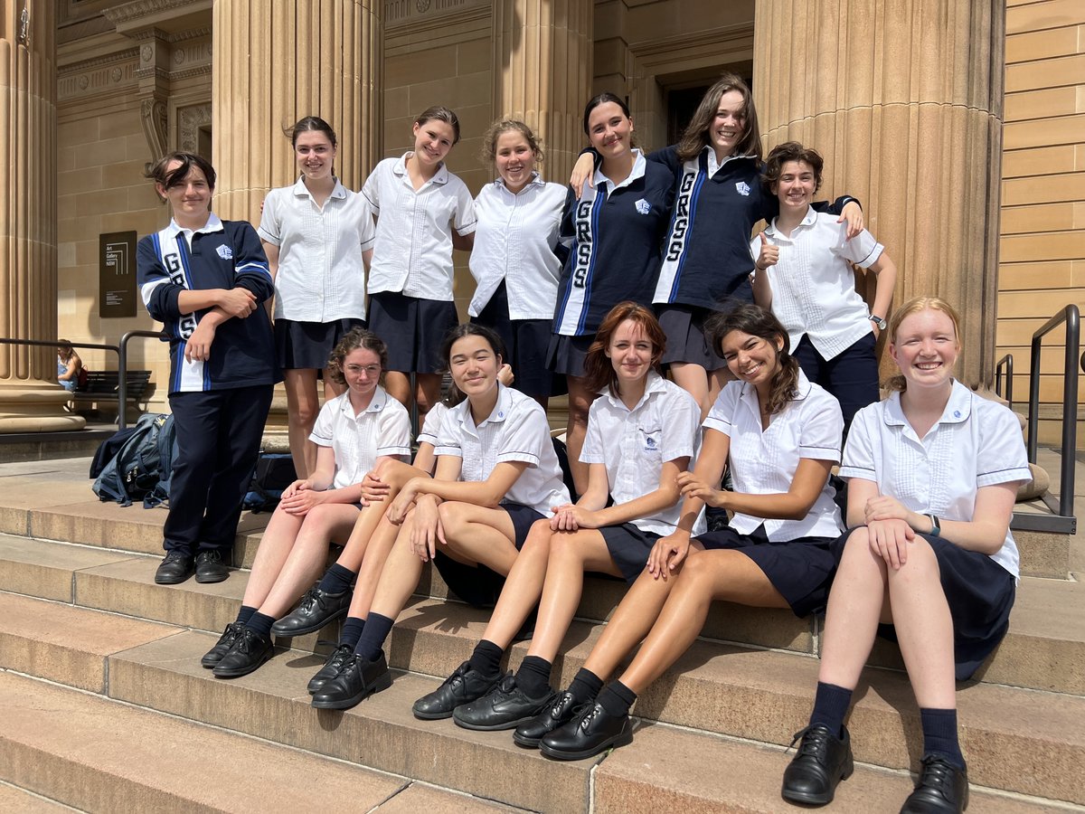 glenaeon's tweet photo. Our Year 11 & 12 Visual Arts students enjoyed an excursion to the Art Gallery of New South Wales to visit Art Express.
#glenaeon #steiner #school #visualart #artexpress #AGNSW #bodyofwork #HSC #highschool #middlecove #sydney #excursion https://t.co/u5FYLXzV6T