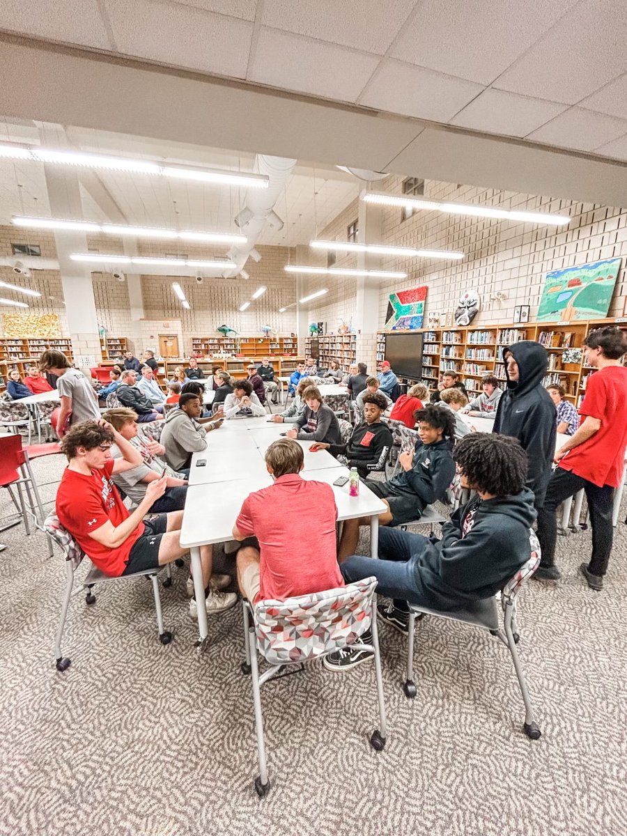 MCHS_MBB's tweet image. The Mustang Basketball Family came together to celebrate our successes from this season both on the court and in the classroom. The varsity team had 5 Academic All-Conference selections. Great way to end the season as we head into the off-season! 

#StrongStable