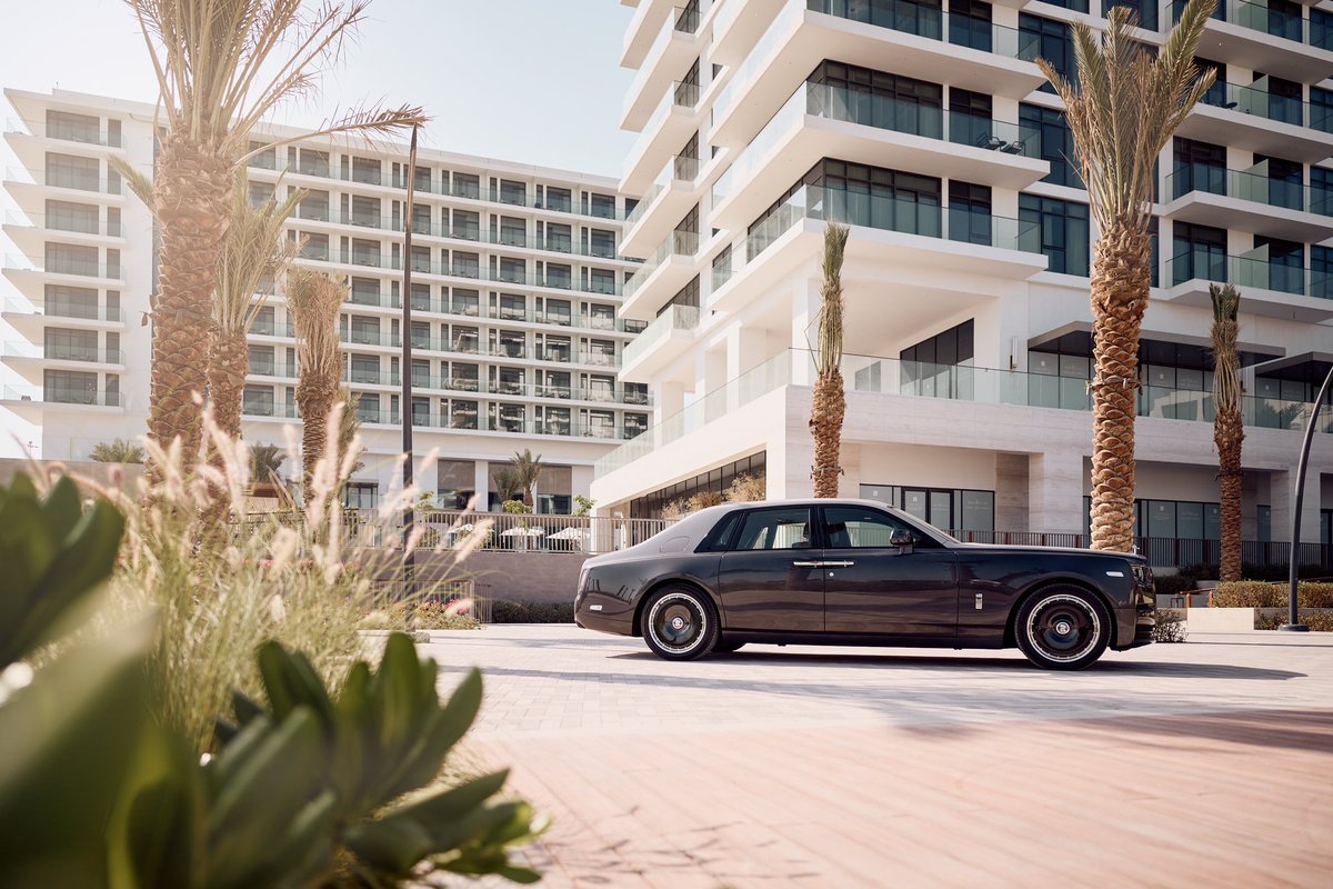 mattwardle's tweet photo. Phantom 2, shot for Rolls Royce in Bahrain #RollsRoyce #phantom #cars https://t.co/mO4qAQyhVn