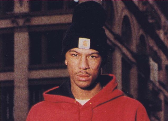 Happy 51st birthday to Common.
What\s your favourite song from him ? 