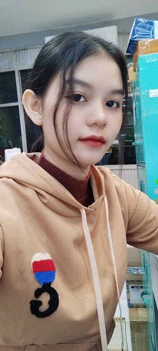 NN64632762's tweet photo. ຂ້ອຍມາແລ້ວ https://t.co/w3AIstLNoH
