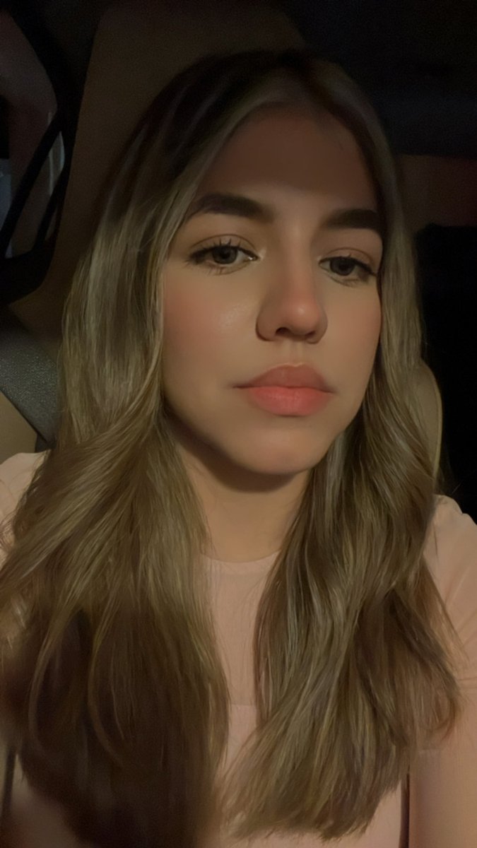 Salmamuj's tweet photo. Ame mi mi nuevo look😍 https://t.co/a0pWGbdUAc