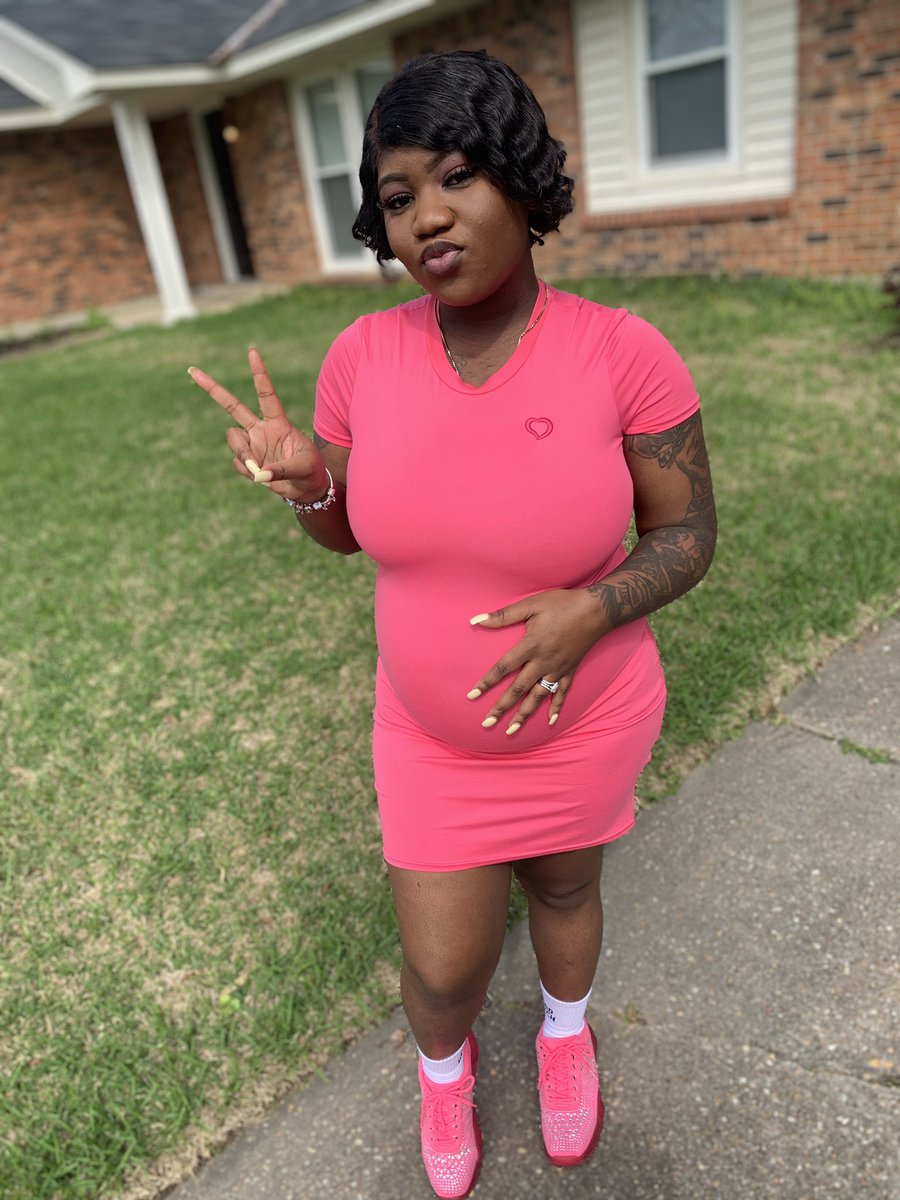 FreDasia's tweet photo. 💕Been put up for a min but I’ll pop out every now &amp; then 💕👩‍👧 https://t.co/ousA0n9GYh