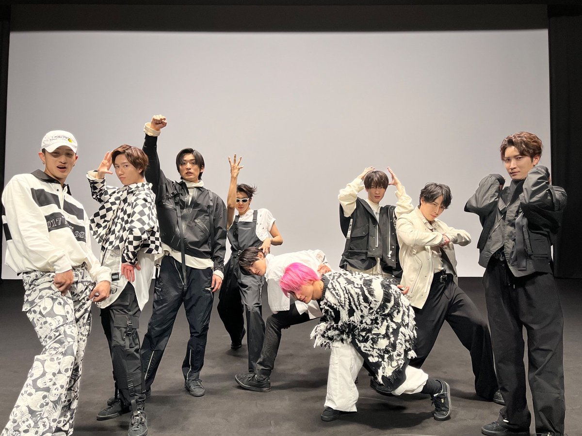 NoreeenSnow's tweet photo. 2023年令和5年
3月13日(月)13:33
奇しくも3の多い時に

SnowMan専用、のりーん個人アカウントを作ったどー！！
✨おめでとう✨
お気に写真もドーン
❄️⛄⛄⛄⛄⛄⛄⛄⛄⛄❄️ https://t.co/wPJwupApPy