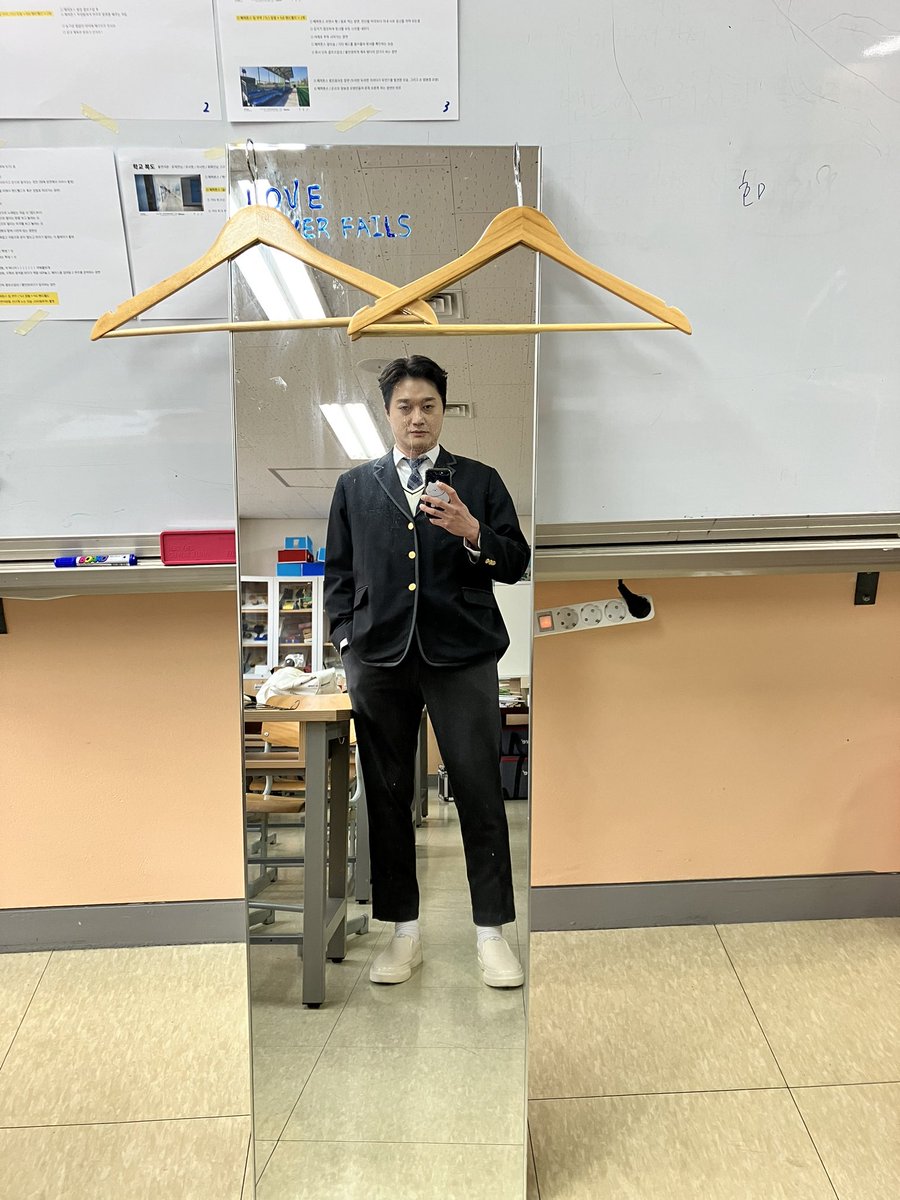 pptnznoshel's tweet photo. 많이 졸렸지만 재밌었던 하루 🎸 🏫 https://t.co/rUCWzZNGBY