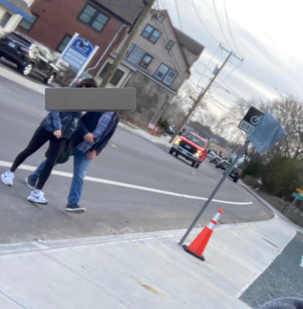 DedhamByFoot's tweet photo. Both of these within 30 seconds today. The #design and #implementation of this roadway has literally killed Multiple people on this street in the last few years and this is what it looks like today. #BridgeSt #DedhamMA. What an absolute failure @MassDOTSafety @MassDOT https://t.co/fEH6VGC4z9