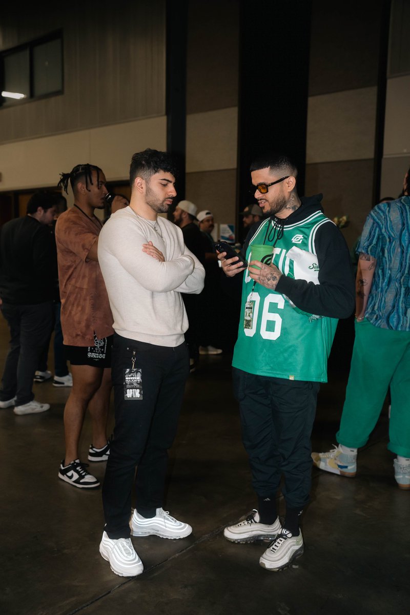 CDL MAJOR III 💚

best <a href="/CallofDuty/">Call of Duty</a> event i’ve ever been to! <a href="/OpTicTexas/">OpTic Texas</a> killed it! 🔥

#brickbybrick