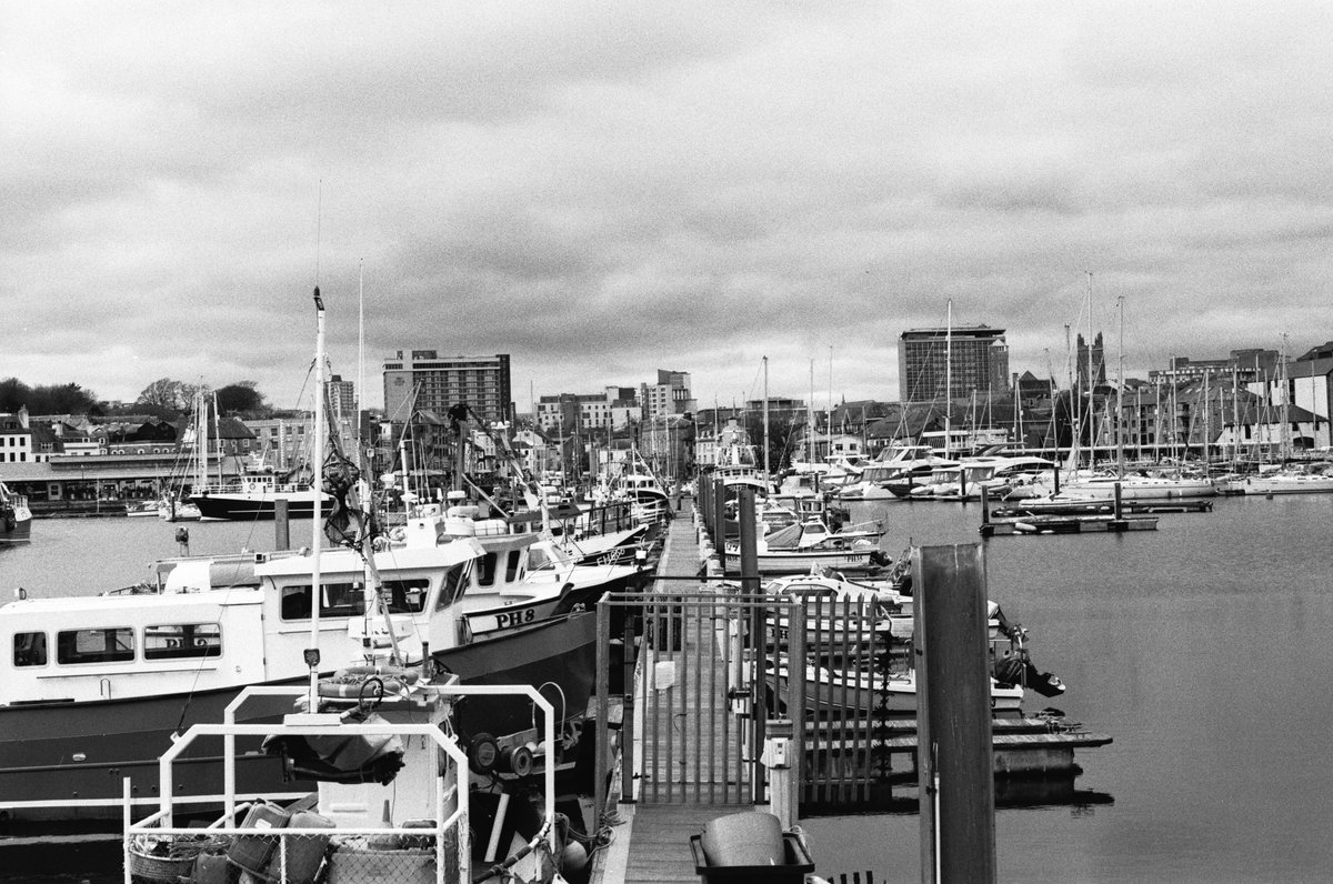 Jetpeggywb's tweet photo. Plymouth, 2023
#filmphotography #streetphotography #believeinfilm #filmisalive #filmisnotdead #monochrome #ilfordfp4 https://t.co/kaph9KhxDj