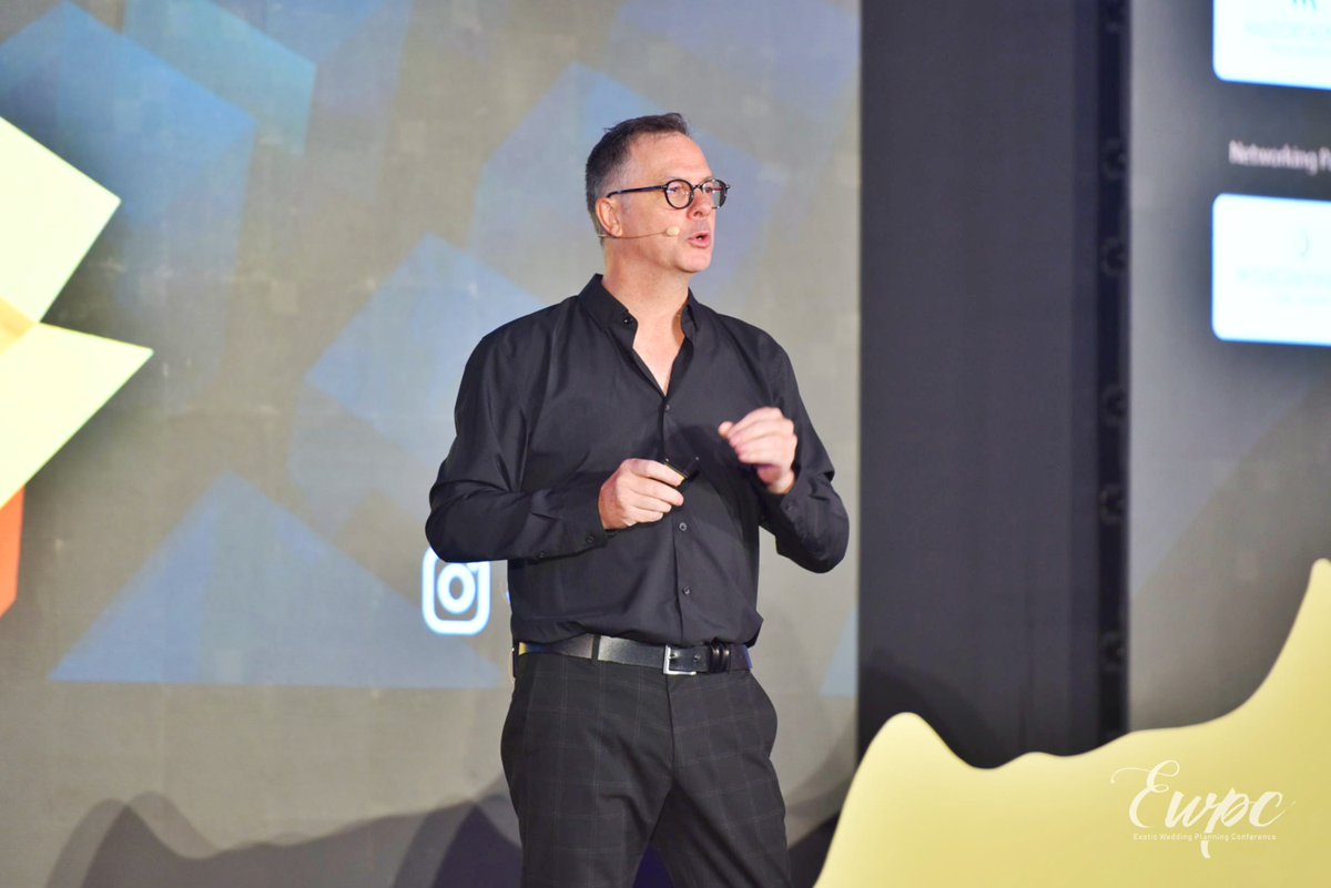 ewpcexito's tweet photo. A keynote presentation by @TomasDeBruyneFD on how to design your way out of the box to provoke unique ideas to come to life on Day 2 of the 11th Edition of EWPC Ras Al Khaimah at @alhamraofficial hosted by @In_RasAlKhaimah

#EWPCRAK2023 #ewpc #keynote https://t.co/zGxREmIcUM