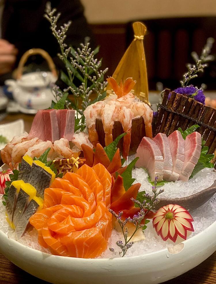 Eat well, drink well, sleep well, live happily