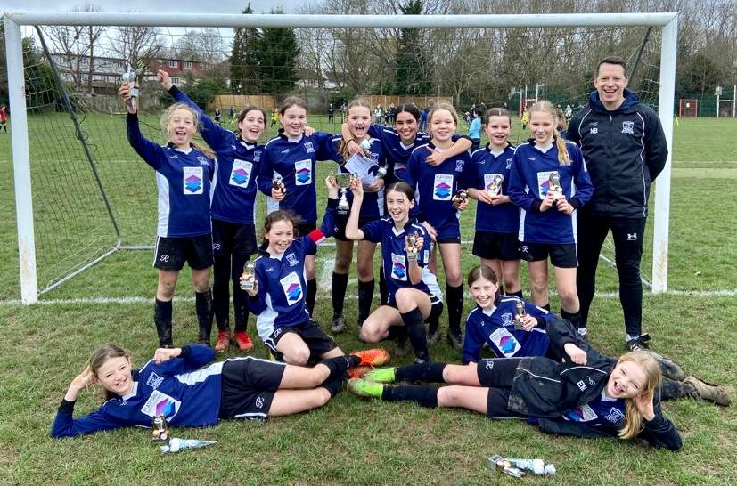 Yesterday, four of our Year 7 footballing girls played for Claygate Royals Eagles U12's in the final of the SCWGL Invitation Cup against Farnham Town and achieved fantastic 5-2 win. Awards were presented by AFC Wimbledon and New Zealand goalkeeper Nik Tzanev. Congratulations!!