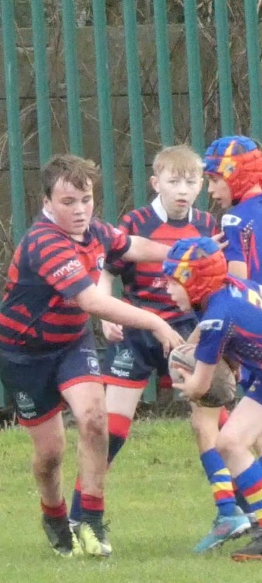 Looking for players from year 7-8 to come to this wonderful club and give rugby a go. No Experience needed 
@limehurstlions

<a href="/Oldham_Hour/">Oldham Hour</a> <a href="/OldhamOasis/">Oasis Academy Oldham</a> <a href="/OasisOldhamSLS/">Oasis Academy Oldham</a> <a href="/oasisoldhampe/">Oasis Oldham PE Department</a> @coopfailsworth <a href="/OldhamRUFC/">Oldham RUFC</a> <a href="/RoaryRoughyed/">Roary The Roughyed</a>