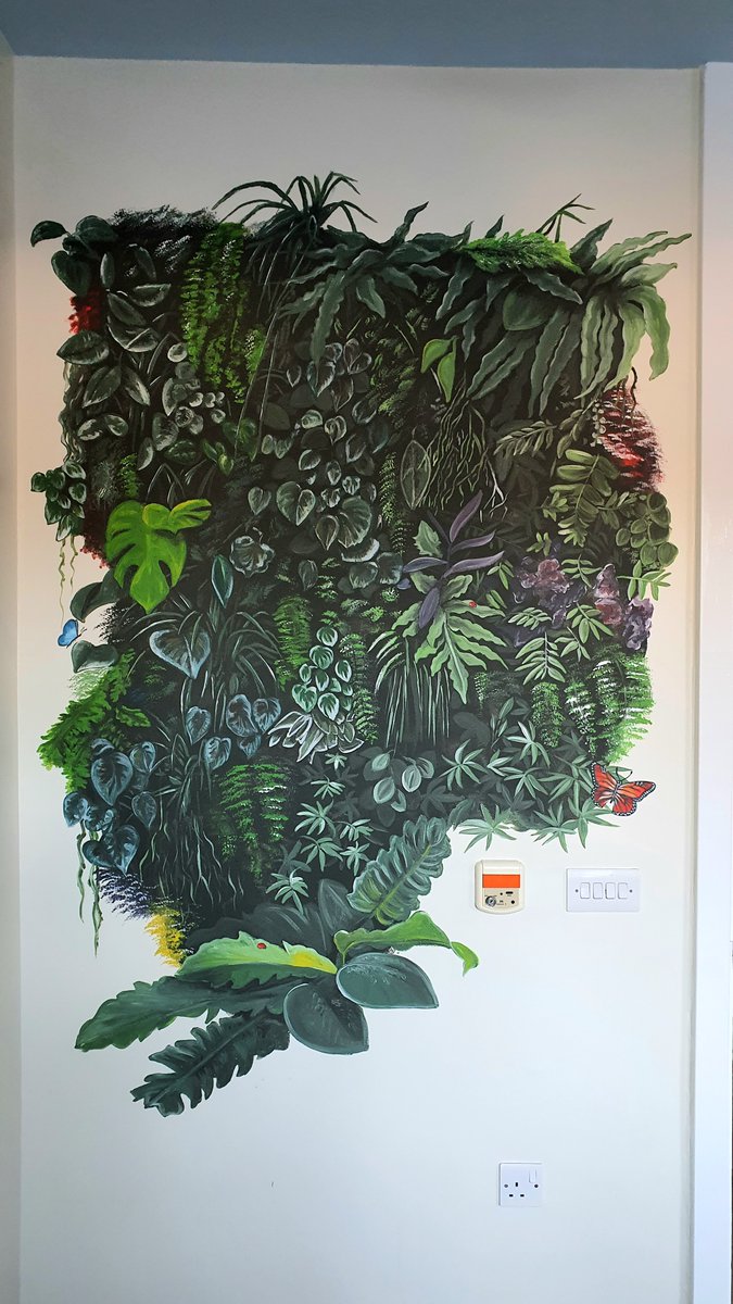 Live Team tweet media