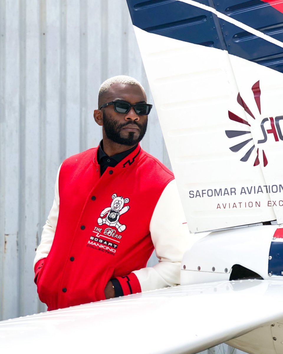 BogartManSA's tweet image. Pack your bags and become the style icon you've always dreamed of by shopping with Bogart Man 👔😎✈️ Get this look now and hit the skies in luxury! #jetSetStyle