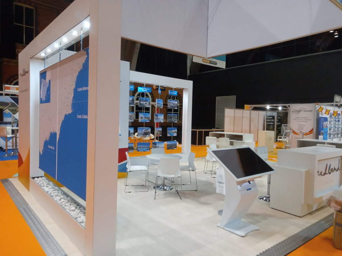 AlfaDisplay's tweet photo. It’s been March Madness for us! 10 stands, 10 days, 3 countries. Selection of some below.
5 more stands this week in London alone. Busy busy!
#eventprofs #exhibitions #standdesign #standbuild #tradeshow #modularstand https://t.co/9SgPQqA40c