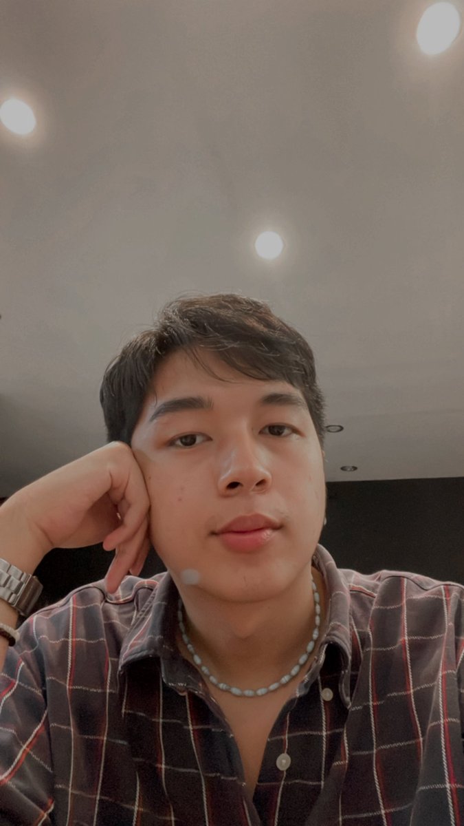𝕁𝕃 🌱 tweet media