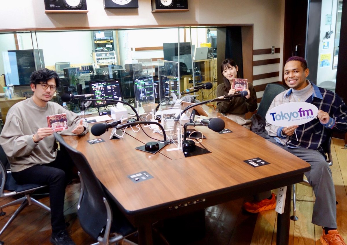 FrF35C-aUAAMUQP?format=jpg&name=orig