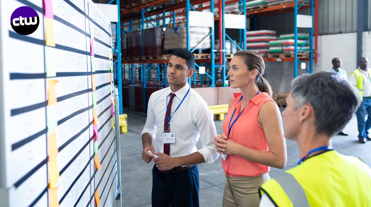CTWRecruitment's tweet photo. CTW Recruitment provides drivers and warehouse staff for your business when you need them most. 

Whether you have a shortage in your workforce due to illness or holiday or if you require additional support during peak season. 

📞01727 617 222 (24 hours) https://t.co/Vf48KMpLlw