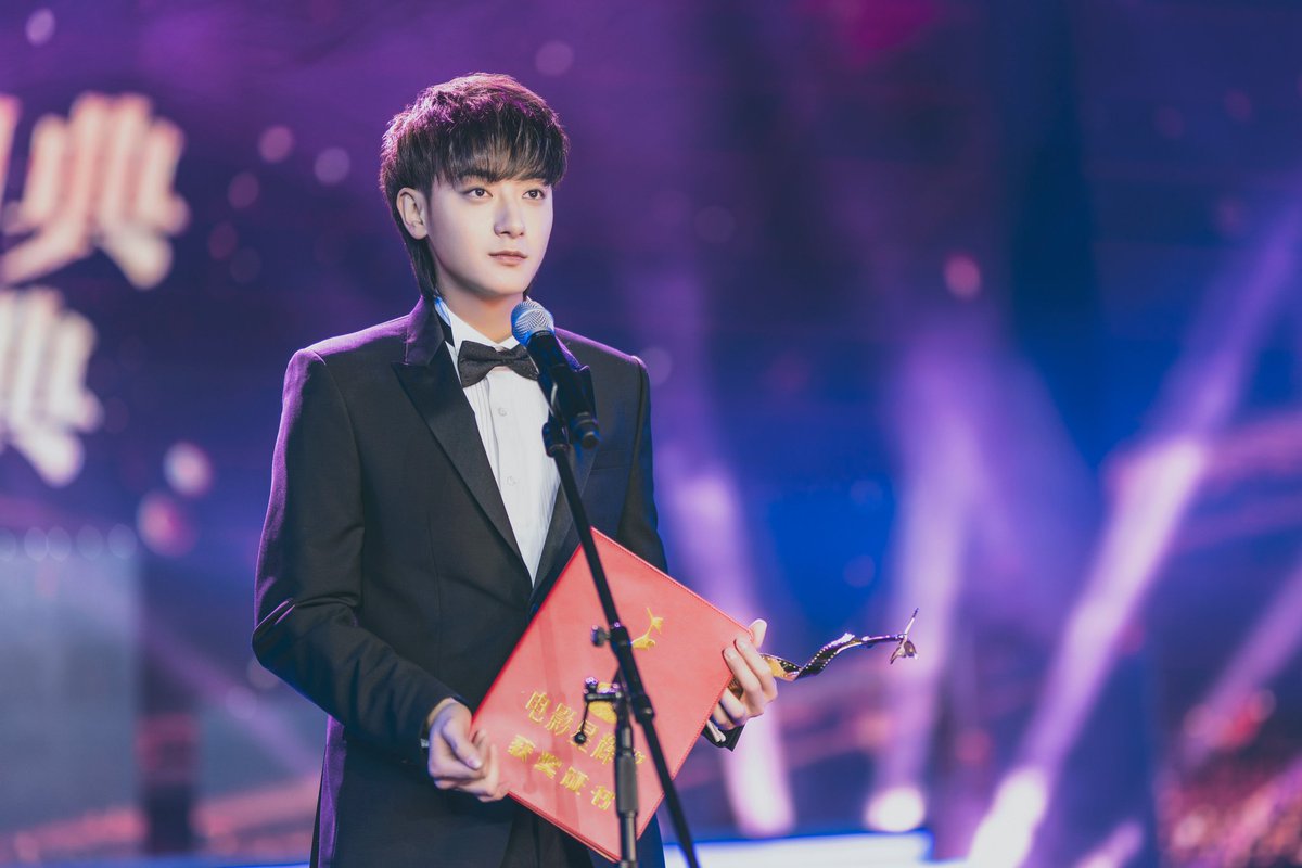 BaiduZTAOBar | 黄子韬吧 tweet media