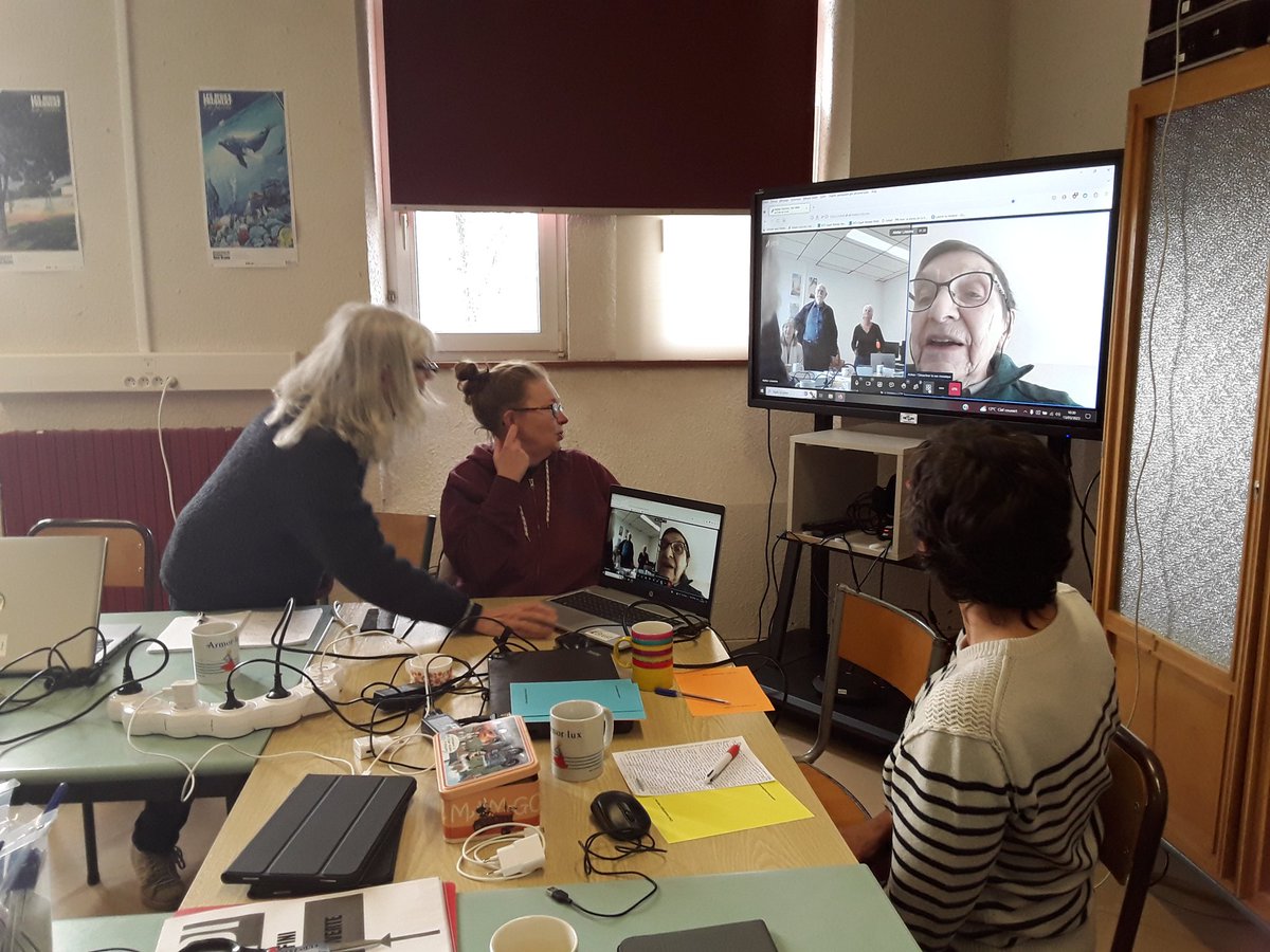 lirecrire atelier tweet media