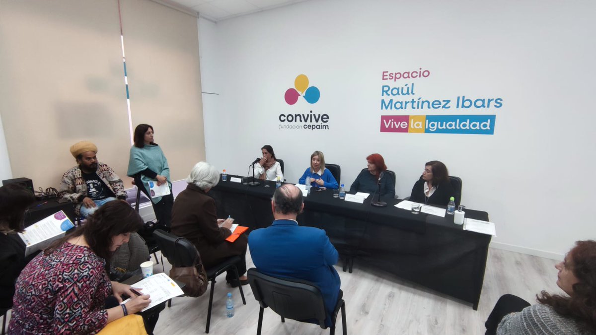 FundacionCepaim's tweet photo. 🗣️Carolina Ramírez. Unidad de Apoyo. DG Sistema de Acogida de Protección Internacional y Temporal @SEstadoMigr @incluisongob
🗣️Raquel Barón, coordinadora del Área de Acogida y Protección lnternacional, CONVIVE Fundación Cepaim. https://t.co/1Zj2hJC6za