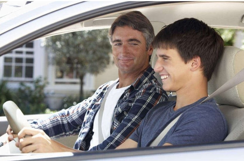 - Papa, pourquoi ma soeur s'appelle Rose ?
- Parce que ta mère adore les roses.
- Merci papa. 
- De rien Développeur Java 5 ans d'XP open to work sur LinkedIn.