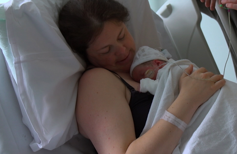 MidwivesRCM's tweet photo. The impact on poor mental health can be devastating and midwives and MSWs know all too well the impact of perinatal mental health. Complete our survey that closes soon and help inform and influence our new strategy: https://t.co/mq2qDheLXi https://t.co/Z689xCNqzw
