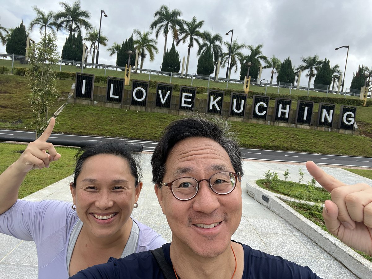 #Oscar-#winning Michelle Yeoh ↕️👏 is #EEAAO, but a shout-out to every #Malaysia 🇲🇾superstar!

Incl #Sustainable urbanization &amp; finance #ESG guru Loong Mei-Yin, actor <a href="/henrygolding/">Henry Golding</a>*, comms expert <a href="/karenylh/">Karen Hoh</a> &amp; <a href="/TanotiCrafts/">Tanoti Crafts | Minting Now!</a> CEO  <a href="/jackie_fong/">Jacqueline Fong</a> x.com/curtisschin/st…
*w/ 🇺🇸<a href="/BingChen/">Bing Pan London Chen</a>!