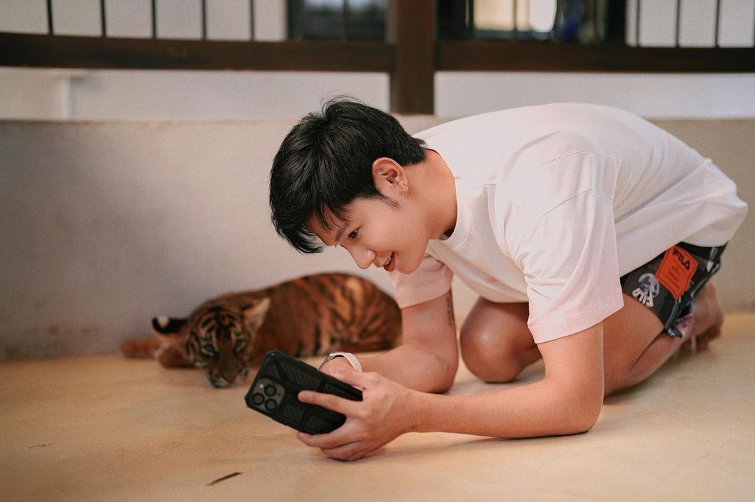 peraya_official's tweet photo. IG __singto

https://t.co/NWXILeYRpQ

#SingtoPrachaya 

งุ้ยยยยย 🦁🐯 https://t.co/NcRvBRsKH7