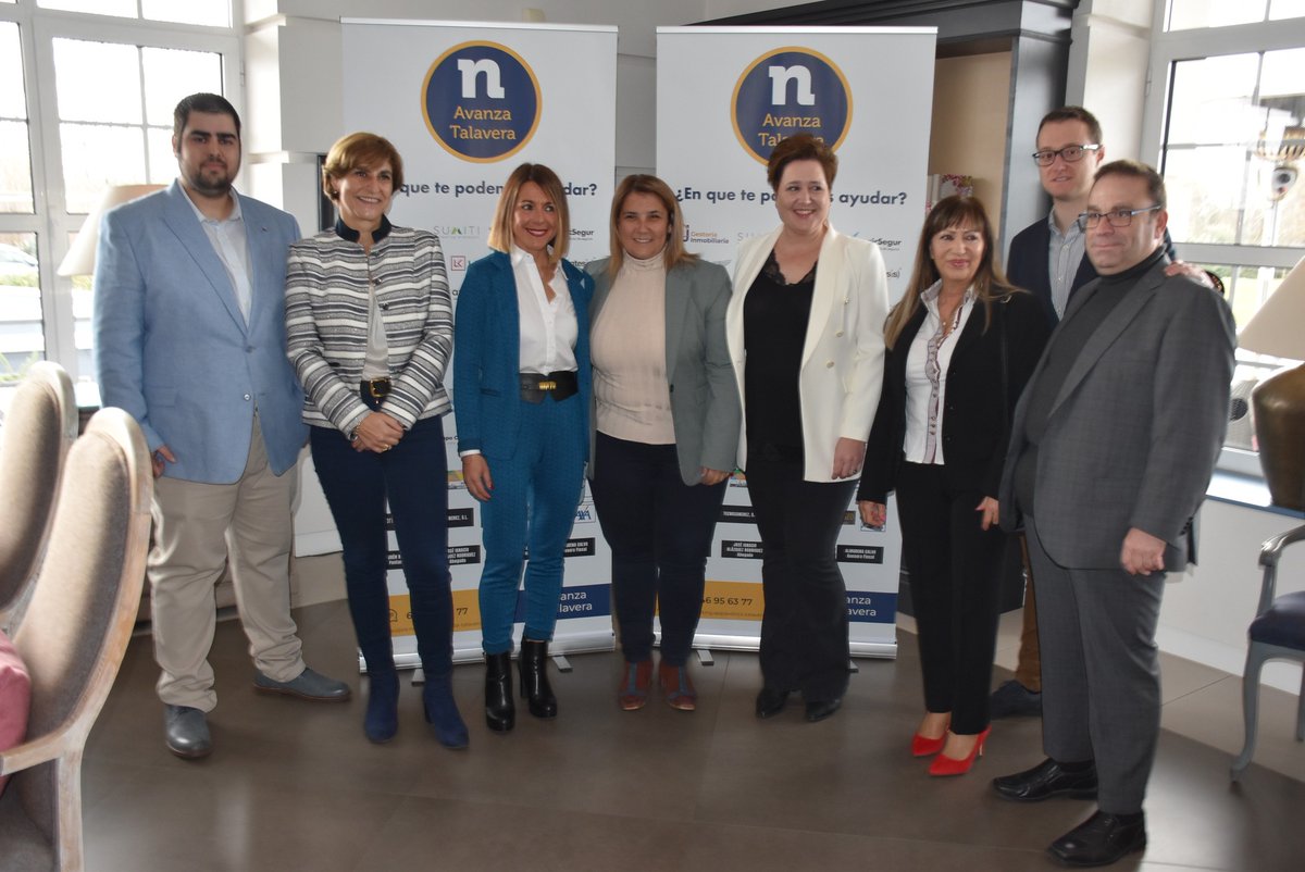 entreparentsis_'s tweet photo. El pasado viernes 10 de marzo tuvo lugar en @palomarejosgolf el III Aniversario del Grupo Neting Avanza Talavera, siendo patrocinadores y presentando nuestra empresa al resto de asistentes.
#netingavanzatalavera #equiponeting #entreparentesis #imprentadigital #imprentatalavera https://t.co/pwkJTKTzC3