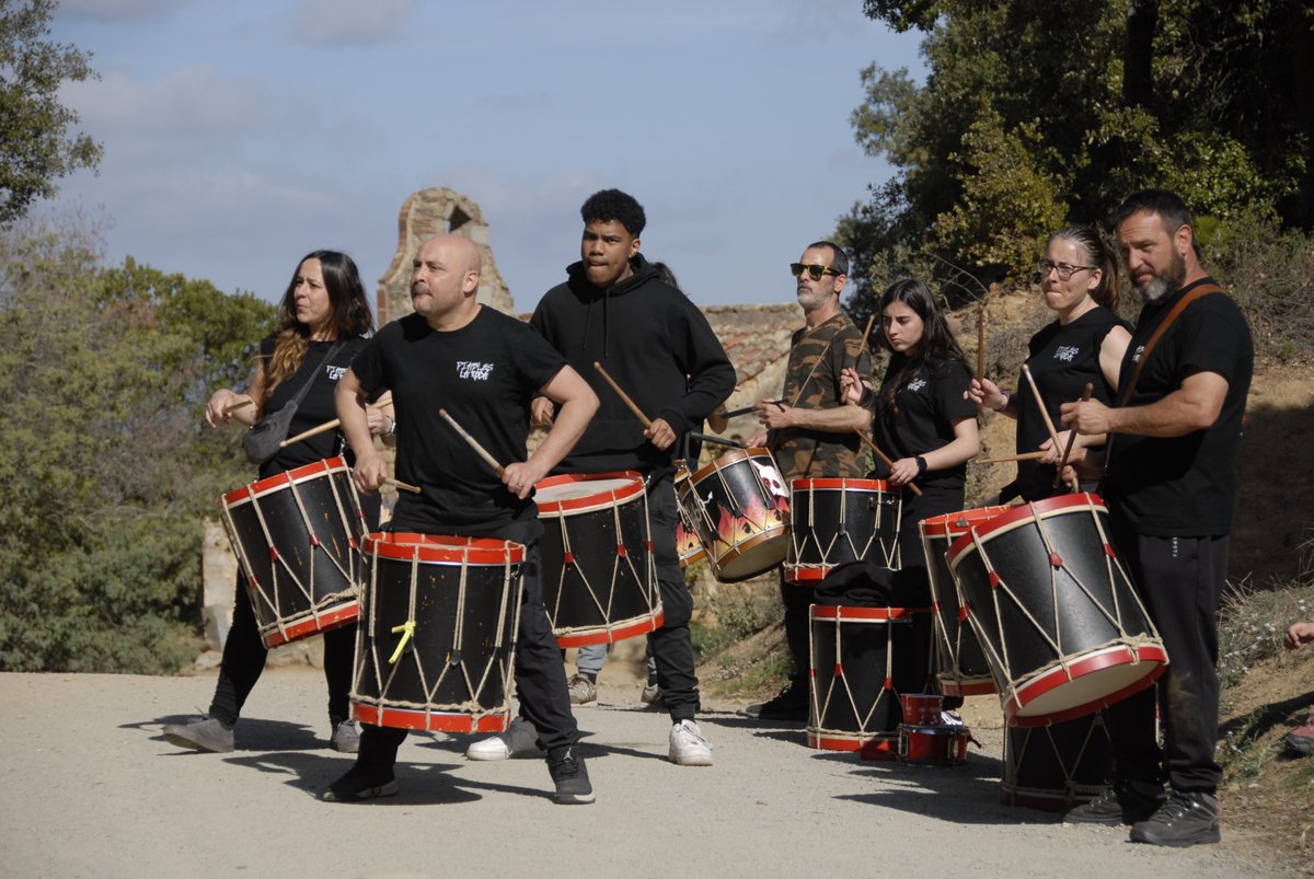 Diables La Roca tweet media