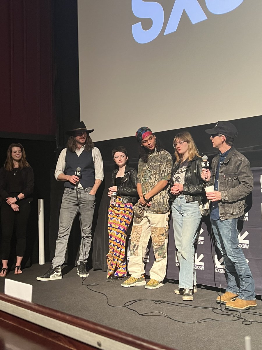 Just watched Only The Good Survive at #SXSW2023 and oh my GOD what a film. And it was filmed in small-town South Tx! @sidneyflanigan @FrederickWeller @DPharaohWTai @willropp  @jongries #lachlanwatson #dutchsouthern #dariusfraser