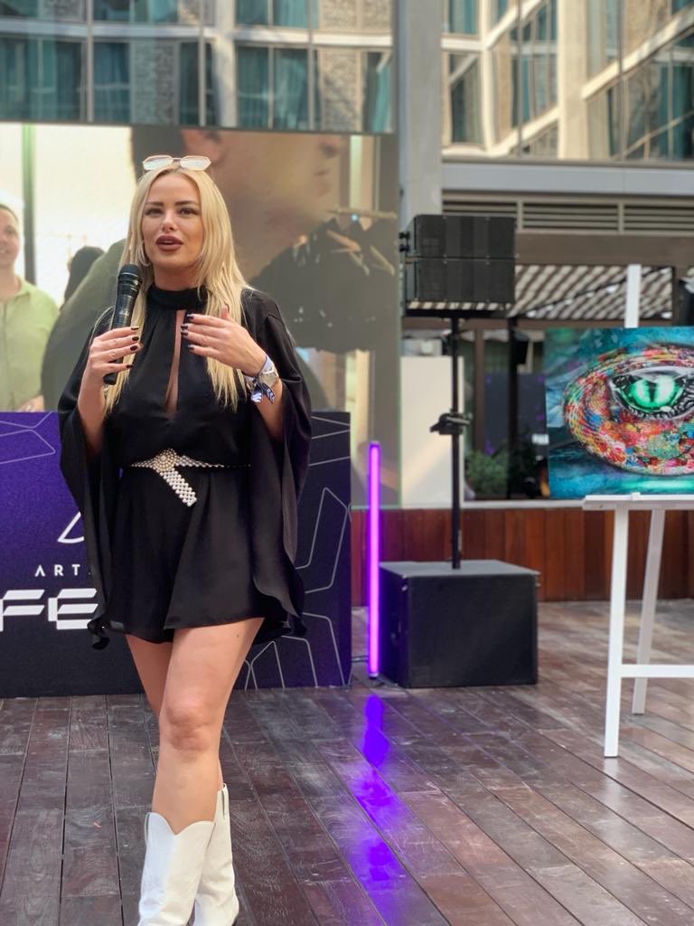 Just me in my natural habitat on stage at the <a href="/arts_dao/">Arts DAO</a> festival 🚀🚀🚀