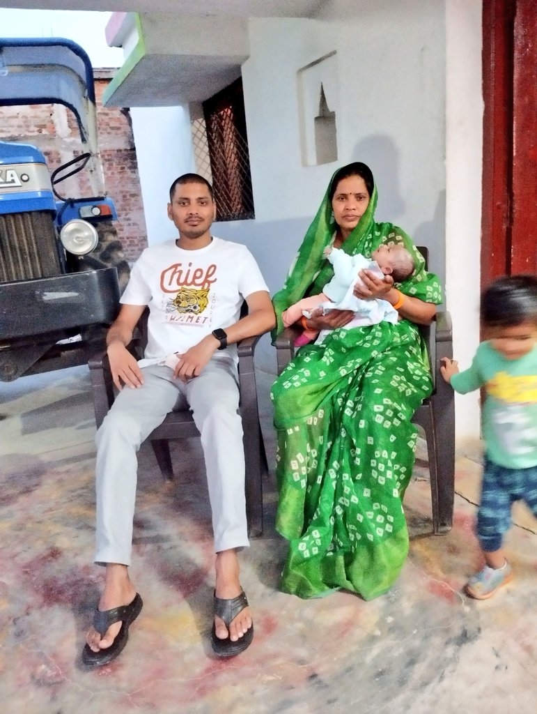 Neeteshsingh_'s tweet photo. My mom With my baby 💖🍼 https://t.co/6UhCzdOYa4