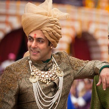 #SalmanKhan & #SoorajBarjatiya Back to the screen with #PREM , Diwali 2024 💥