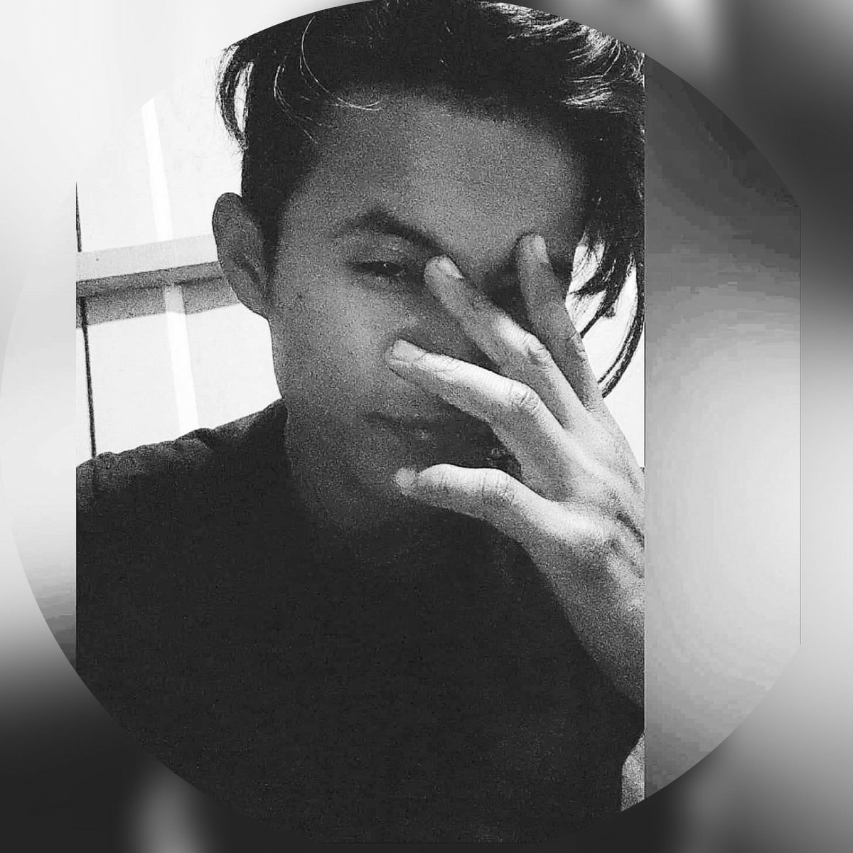 Andy68351487's tweet photo. #NuevaFotoDePerfil https://t.co/5FWBvqsS1f