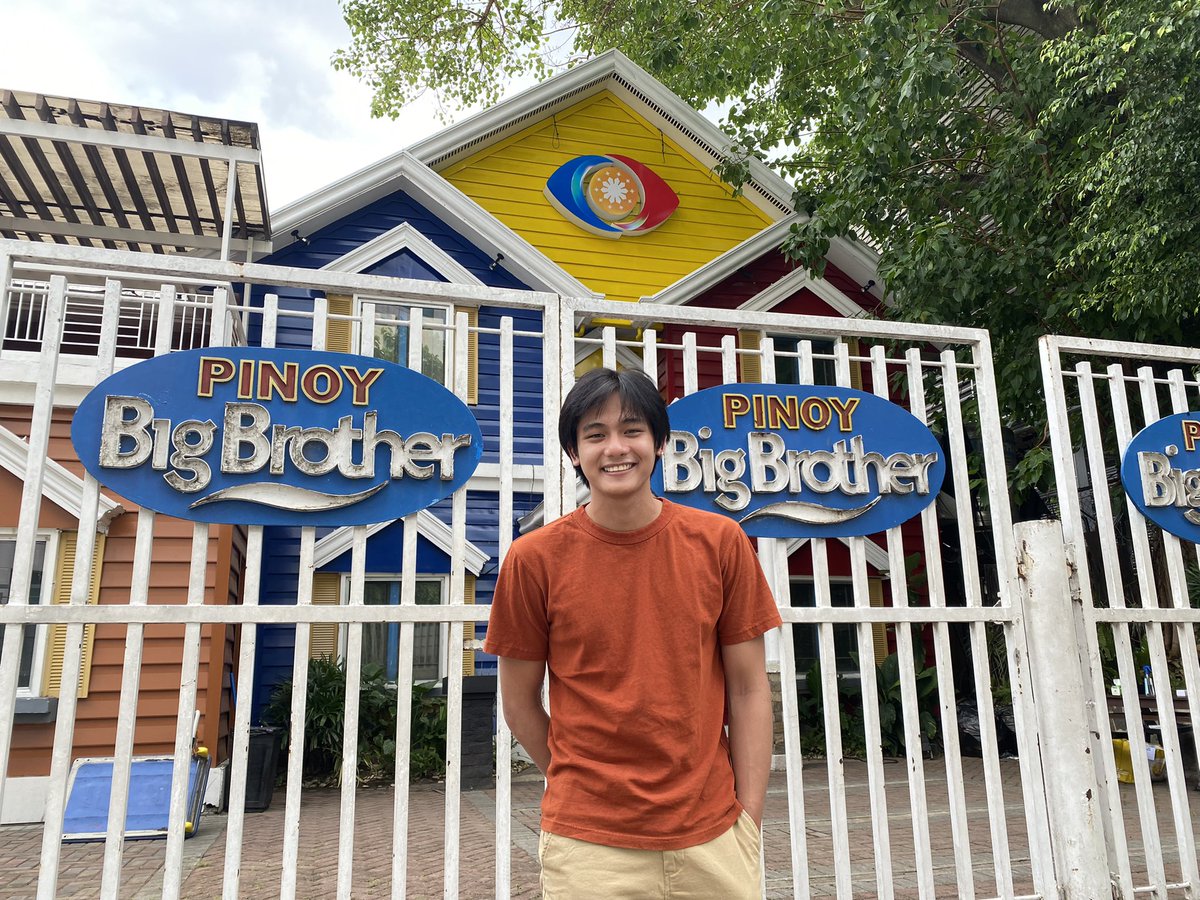 Team_Dustine's tweet photo. From being an Ultimate Bida Star Boy Next Door to an Official Teen Housemate and now a man who continues to reach his dreams!

Proud kami sa'yo, @dustinemayores9 tuloy lang ang pag abot ng mga pangarap.

Happy 1st Anniversary sa iyong pagpasok sa BNK! 🤍 https://t.co/3VdUSD17yJ