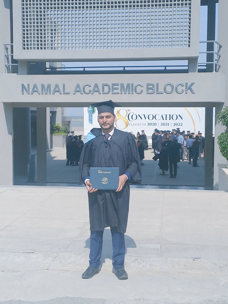 Iaftabmustafa's tweet photo. Finally, got into convocation after wait of the long three years.
All credit goes to @ImranKhanPTI  for the opportunity 🙌 .
Thanks to my parents and teachers for all the support and guidance.

#electricalengineer #Namaluniversity #convocation #officiallygraduated 🙌😍 https://t.co/xRIMAm8PUa